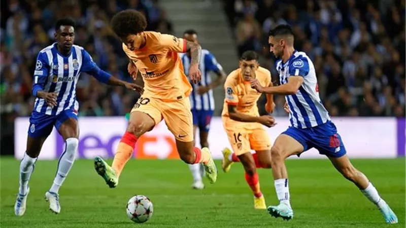 أتلتيكو مدريد يفشل في التأهل للدوري الأوروبي بالخسارة أمام بورتو بهدفين