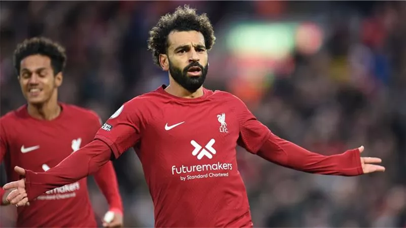 صلاح ونونيز يقودان ليفربول للفوز على نابولي بهدفين بدوري أبطال