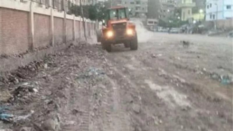 رفع 105 طن مخلفات وقمامة بشوارع وميادين حى المنتزه ثان فى الإسكندرية