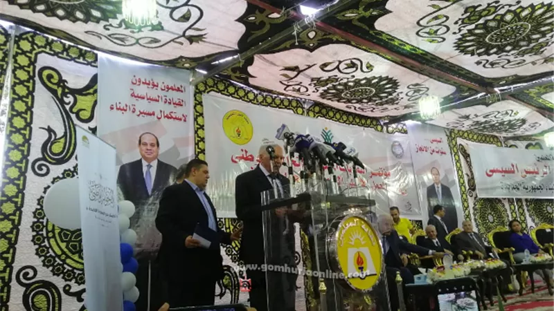 نقيب الزراعيين: لولا المشروعات القومية لما أتيح لنا الاكتفاء فى الأمن الغذائى