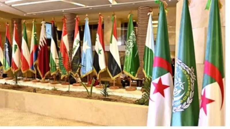 القادة العرب يوافقون على عقد القمة العربية الـ32 بالسعودية العام المقبل