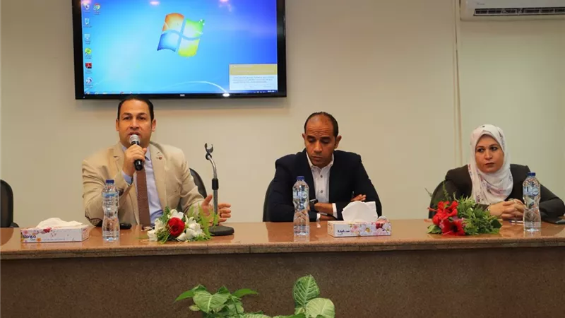 استكمال المحاضرات التوعوية بمخاطر الحريق بجامعة عين شمس