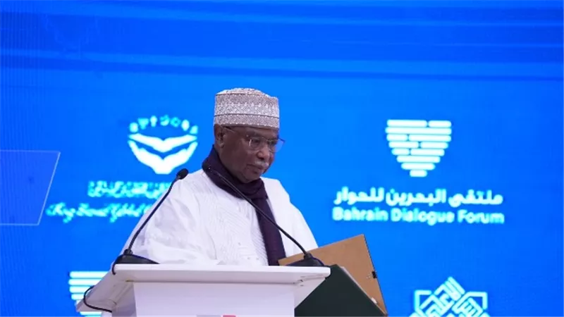 الأمين العام لمنظمة التعاون الإسلامي يدعو إلى مبادرات حوار الأديان