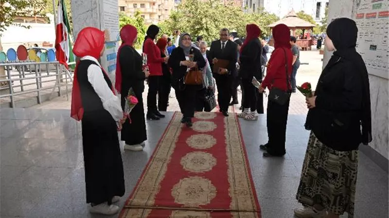رئيس جامعة الفيوم يستقبل وفد جامعة سلطان إدريس التعليمية الماليزية