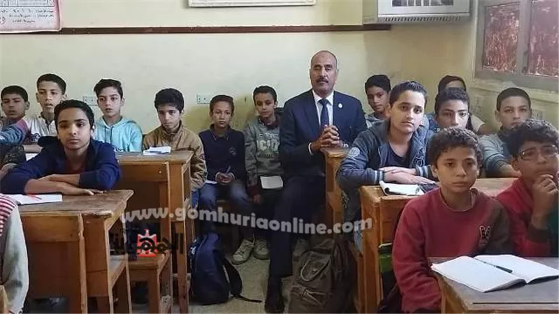 الفولي في زيارة مفاجئة لمدرسة الشهيد شعبان المليجي بمنشأة سلطان