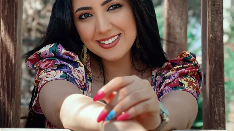 تزامناً مع عيد الحب.. آية عبد الله تطرح أغنية 