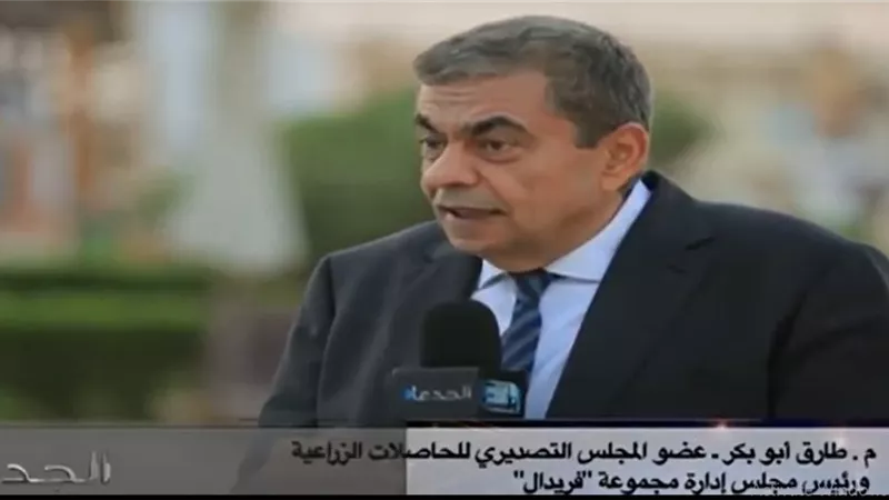 أبوبكر : أراضى الخزان النوبى الأنسب لزراعة النباتات الطبية والعطرية