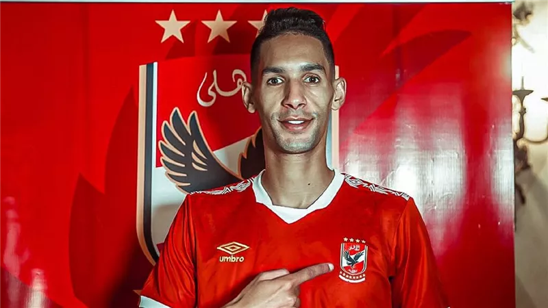 هل اقترب من الانضمام للزمالك فى يناير ؟ .. بدر بانون يحسمها