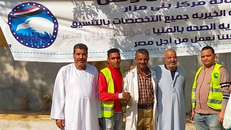 الكشف على ٢٠٠ حالة في قافلة مستقبل وطن الطبية ببني مزار بالمنيا