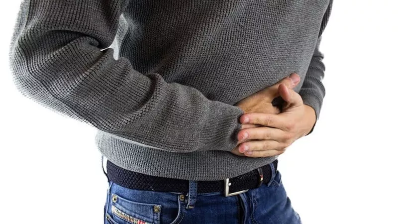 7 علامات تدل على الاصابة بالتسمم الغذائي