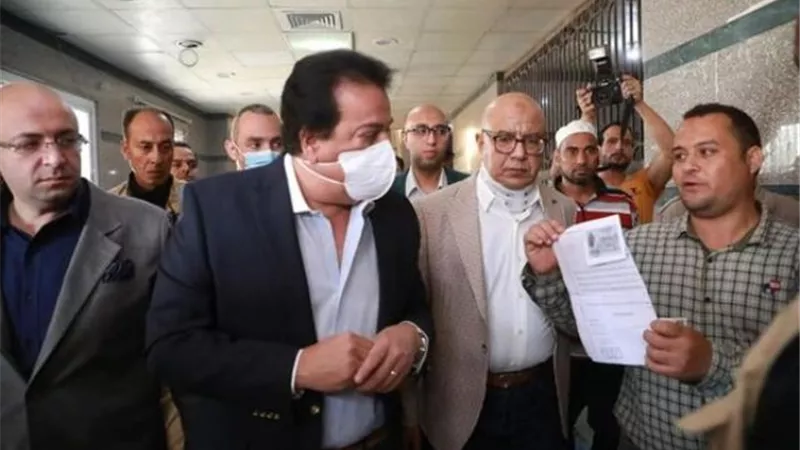 وزير الصحة يتفقد مستشفى الواسطى ويوجه برفع الكفاءة والإلتزام
