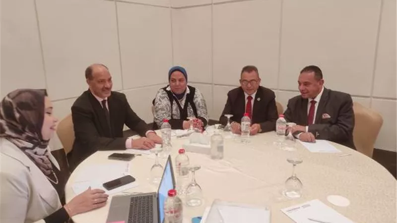 تعليم الإسكندرية يشارك فى ورشة تعزيزشراكة وروابط العمل