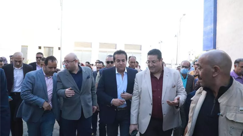 وزير الصحة يُشيد بجودة الخدمات الطبية وانتظام العمل بمستشفى بني سويف