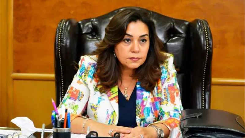 ١٤٦٢ مخالفة تموينية للمخابز والمحلات ومستودعات الغاز بدمياط