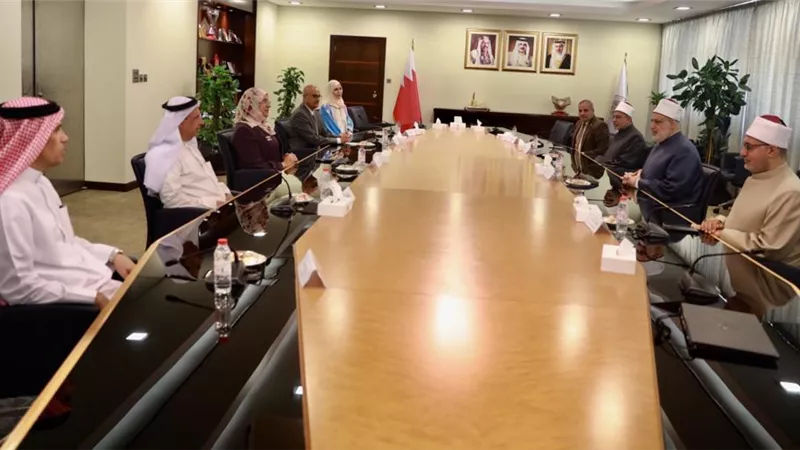 رئيس جامعة البحرين: خريجو الأزهر ساهموا في الحركة العلمية بالجامعة