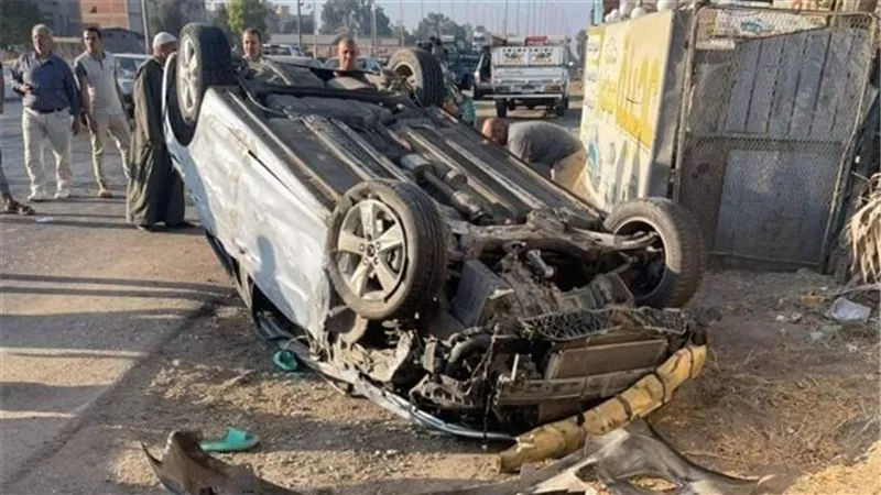 مصرع واصابة 5 في حادث انقلاب سيارة باسوان