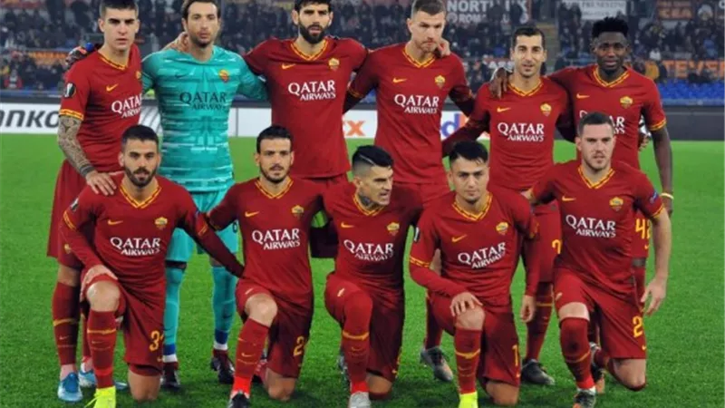 مورينيو يعلن تشكيل مباراة روما لمواجهة لاتسيو بالدورى الإيطالى