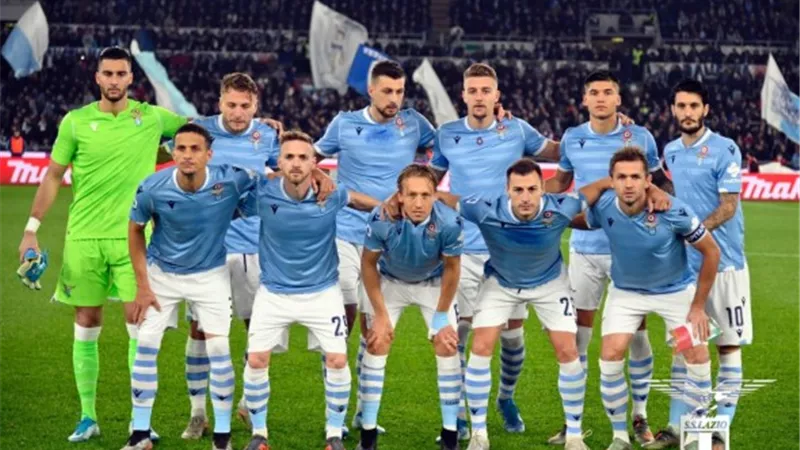 اندرسون يقود هجوم لاتسيو لمواجهة روما بالدورى الإيطالى