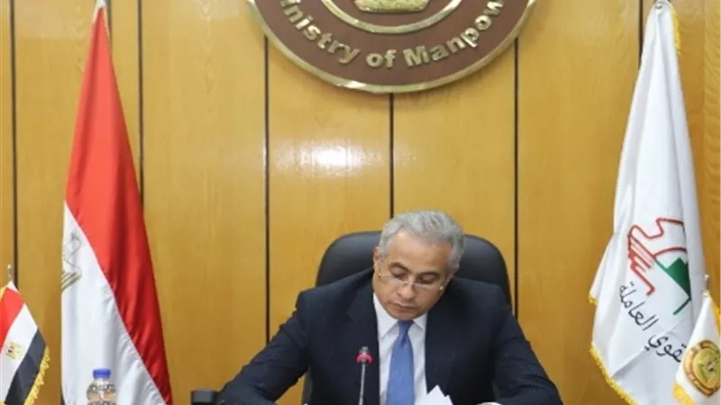 القوى العاملة تعلن عن تحويل مستحقات عمالة مصرية غادرت الأردن