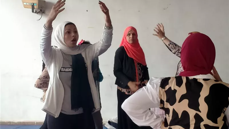 دافعى عن نفسك.. ورشة لتدريب طالبات جامعة الأقصر فنون الدفاع عن النفس