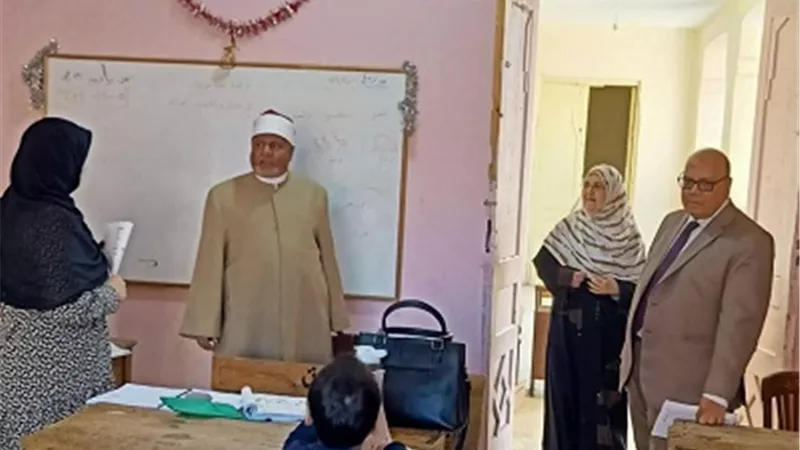 موفد قطاع المعاهد الازهريةيتابع انتظام الدراسة بمعاهدالشرقية