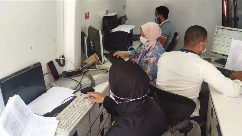 الكشف على 1719 مريضا في قافلة بقرية 