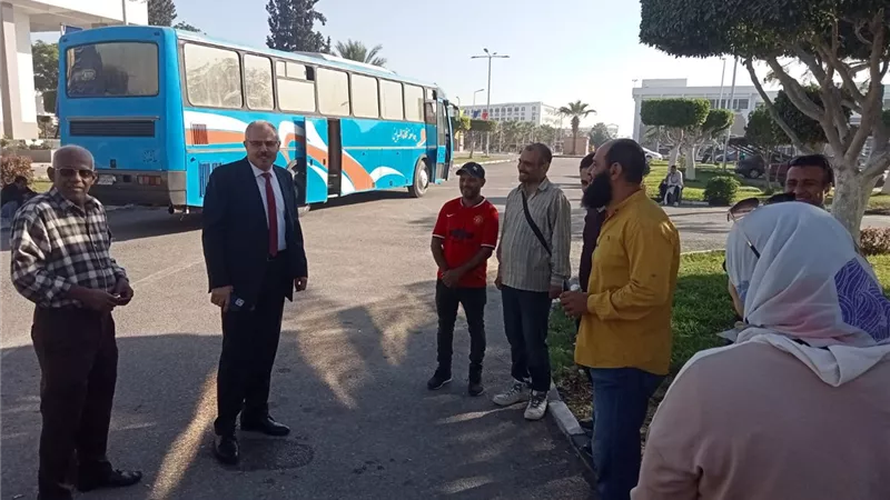 جامعة القناة تطلق قافلة شاملة لأهالي الفردان بالإسماعيلية..صور