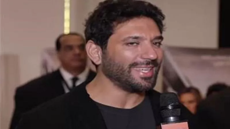 حسن الرداد يكشف تفاصيل شخصيته فى 