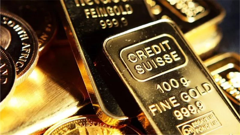 تراجع أسعار الدهب عالميا متأثرة بارتفاع طفيف للدولار