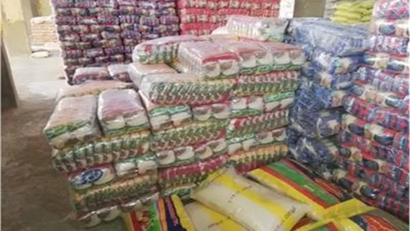 التموين : ضبط 83 طن سلع غذائية و13 طن دقيق مدعم بغرض الاحتكار