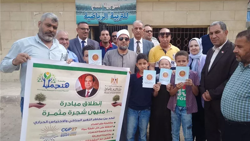 تفعيل مبادرة هانجملها لتزيين وتجميل معاهد الشرقية الأزهرية
