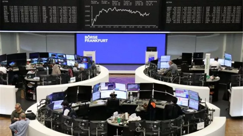 الأسهم الأوروبية تفتح على تراجع وشركات التعدين أبرز الخاسرين