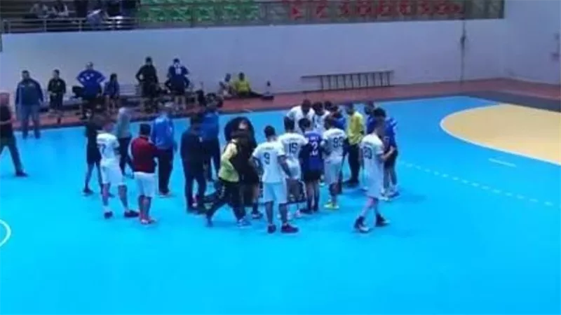 وفاة لاعب أردني خلال مباراة في الكأس.. فيديو