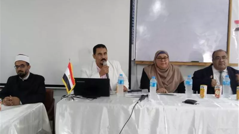 الهوية الوطنية والجمهورية الجديدة في ندوة تثقيفية بمعهد القناة