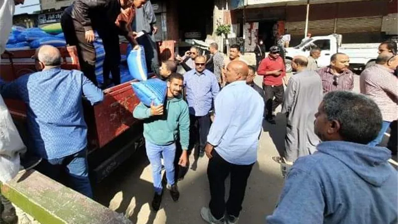 طرح 16 ألف كيلو أرز بـ 14جنيها للكيلو بديرب نجم ومنيا القمح