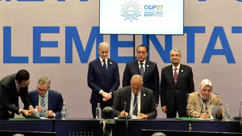 مدبولي ونظيره النرويجي يشهدان توقيع مذكرة تفاهم مع