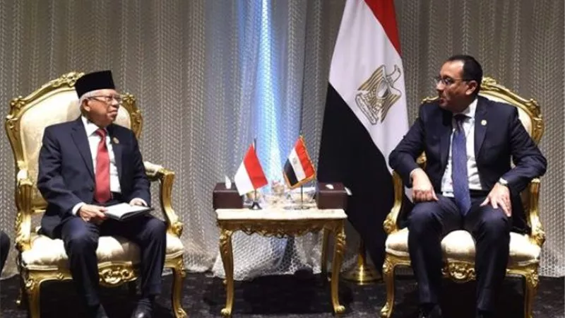 رئيس الوزراء يلتقي نائب رئيس جمهورية إندونيسيا