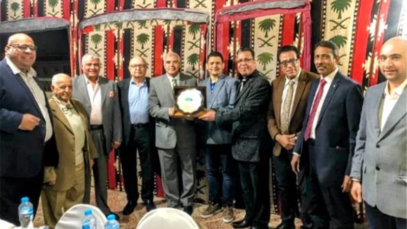 شخصية العام لاستاذ الهندسة بجامعة الملكة بانجلترا من 