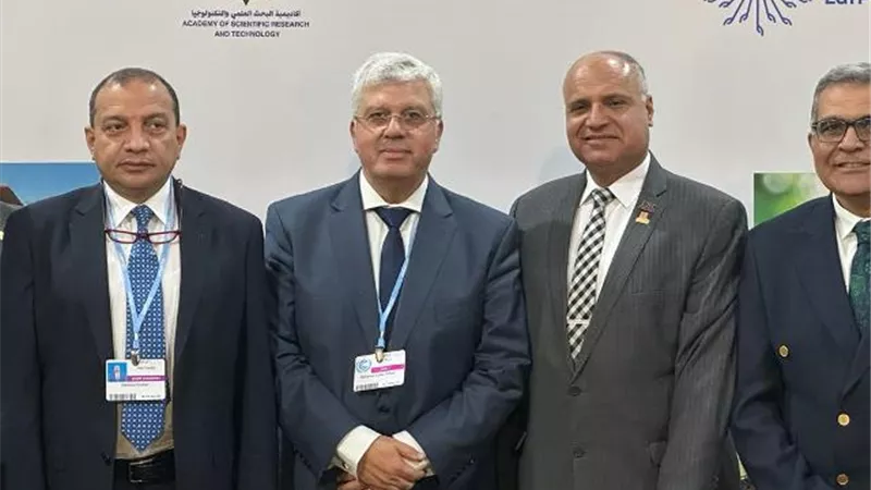 رئيس جامعة مدينة السادات يلتقى وزير التعليم العالى والبحث العلمى