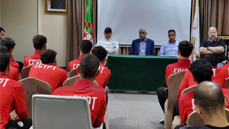 إتحاد الكرة يطالب منتخب الناشئين بالفوز أمام تونس والمغرب