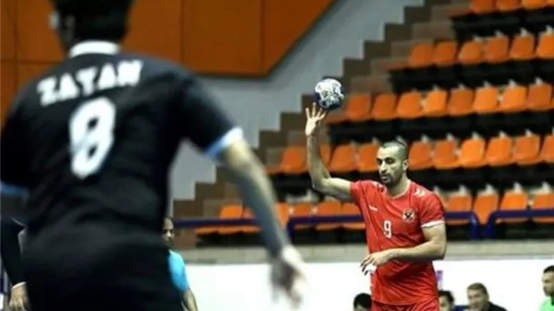 الأهلى يهزم طلائع الجيش 32-25 فى دورى اليد