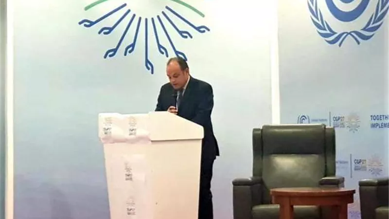 وزير التجارة والصناعة: قطعنا شوطاً كبيراً نحو تخفيض انبعاثات الكربون