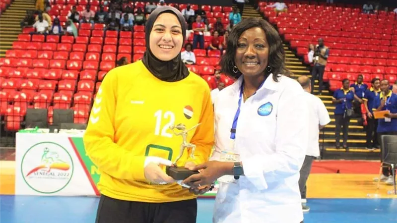 منة الله سيد تحصد جائزة أفضل لاعبة فى مواجهة تونس بأمم إفريقيا لليد