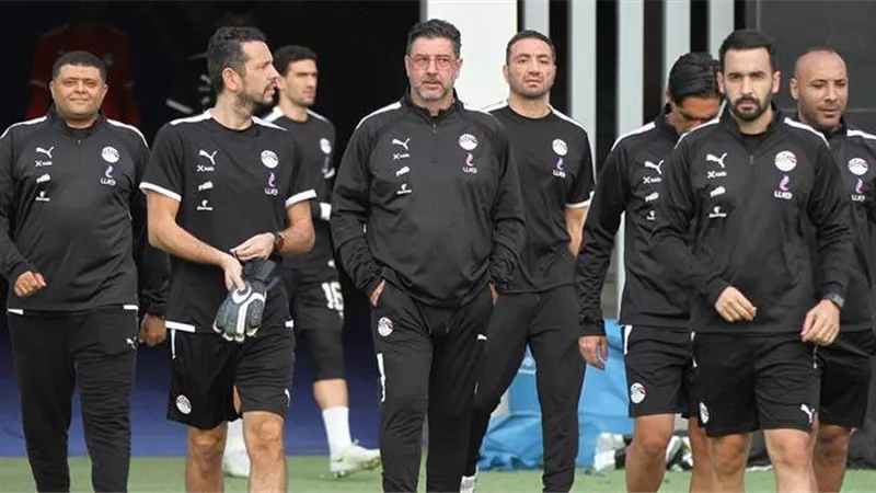 تعرف على سبب استبعاد شريف وعبد القادر من قائمة منتخب مصر