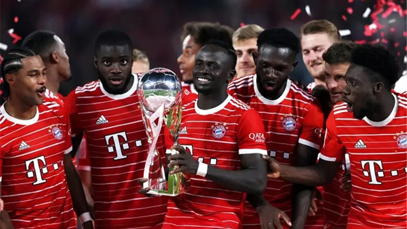 شالكه امام بايرن ميونخ.. مواعيد مباريات الدورى الالمانى اليوم السبت