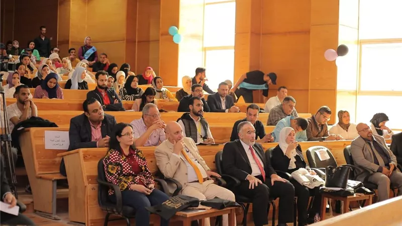 جامعة السويس تنظم عدة أنشطة وفعاليات حول التغيرات المُناخية
