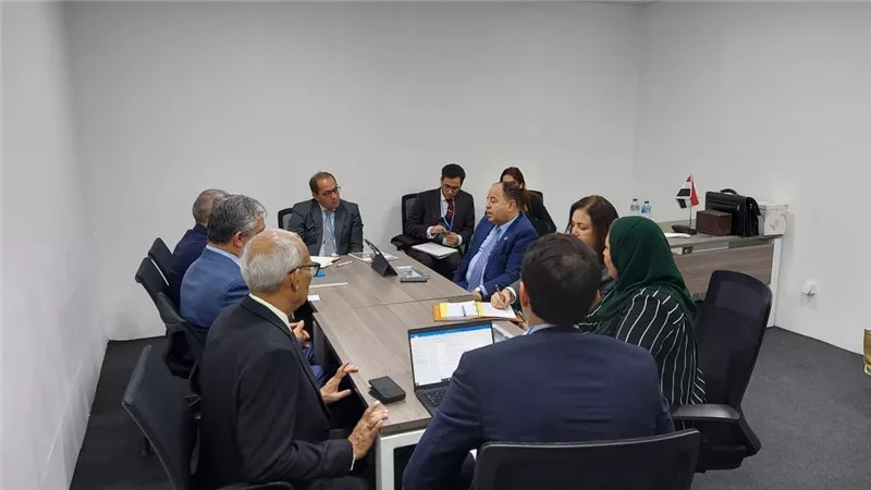 وزير المالية: التوقيع علي الانضمام إلى بنك التنمية الجديد