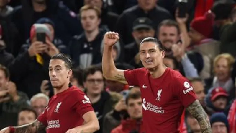 ليفربول يتقدم على ساوثهامبتون 3 / 1 فى الشوط الأول .. نونيز يتألق