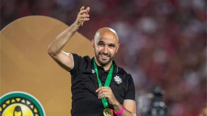 الركراكي يوافق على طلب المعربي عبد الرزاق حمدالله قبل كأس العالم