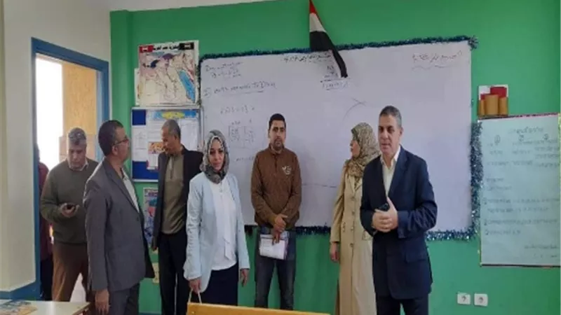 وكيل تعليم القليوبية يؤكد على ضرورة تفعيل وحدات التدريب بالمدارس
